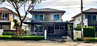 Houses for rent Samut Prakarn : For Rent House , Baan Pruklada Suvarnabhumi , wide frontage , Sisa Chorakhe Noi , Bang Sao Thong , Samut Prakarn , CX-154931 ✅ Live chat with us ADD LINE @connexproperty ✅