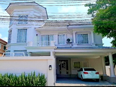 บ้านเดี่ยว บางละมุง ชลบุรี : Modern Classic Luxury Living in North Pattaya