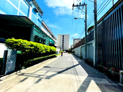 เช่าคอนโด รร.นานาชาติโชรส์เบอรี่  : #ให้เช่าคอนโด The Seed สาทร-ตากสิน #1Bed พร้อมอยู่