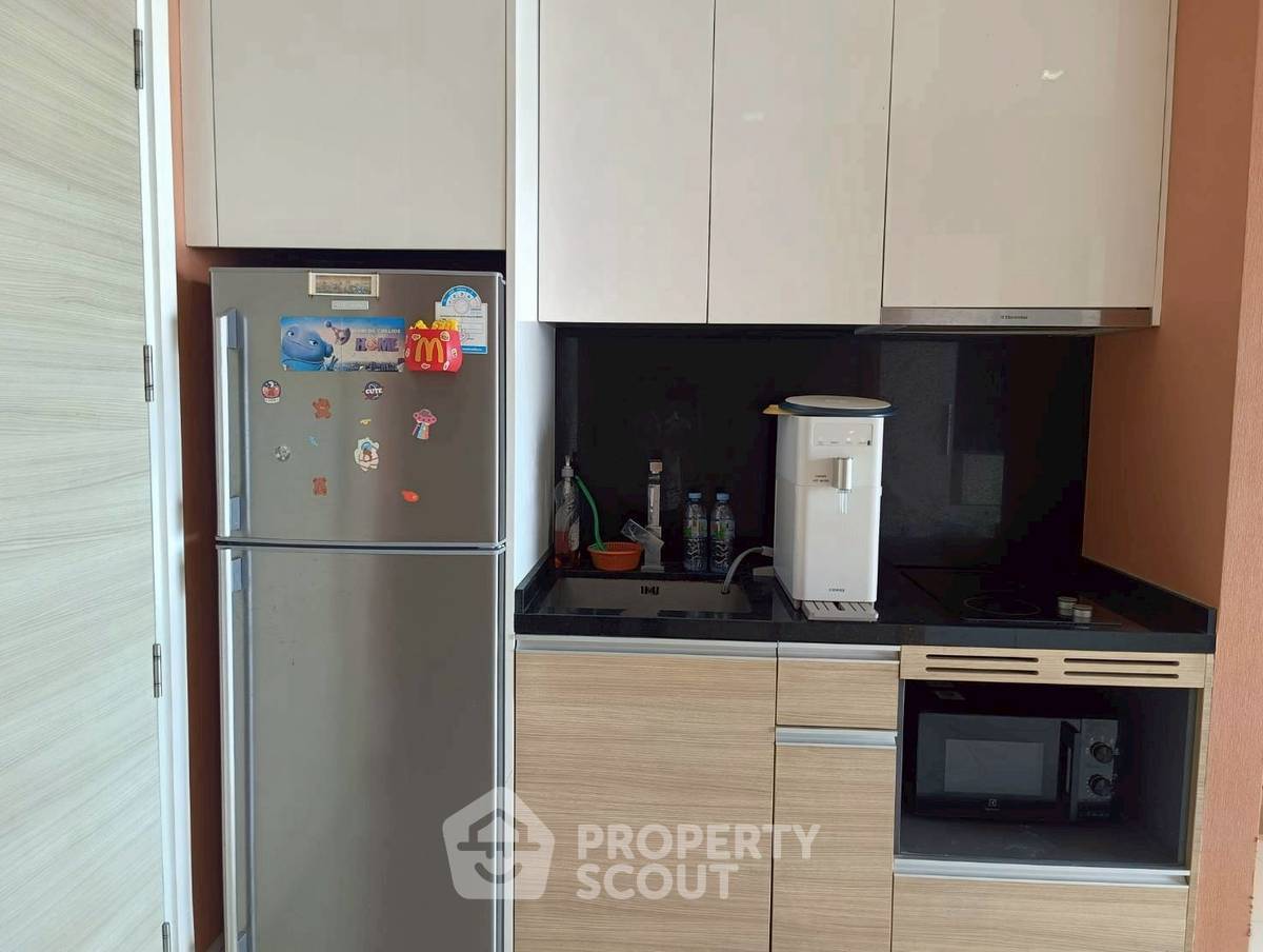 รูป คอนโด 1-ห้องนอน ที่ รีเฟล็คชั่น จอมเทียน บีช พัทยา ใกล้ เมืองพัทยา (ID 2883321) - รูปที่ 5/15