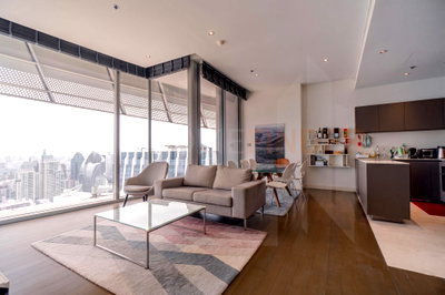 ขายคอนโด : Magnolias Ratchadamri Boulevard 2 bedrooms, for sale