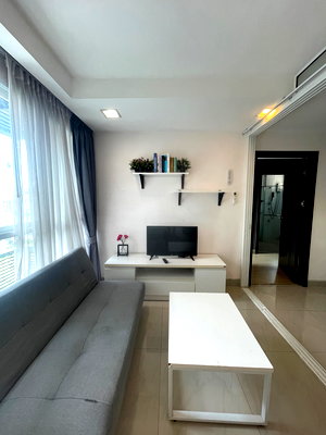 Condos for rent : Condo at soi Ratchada 19 near 🚆MRT Ratchadaphisek (Condo D RATCHADA 19) ✅For rent contact via Line : @968pqbai 