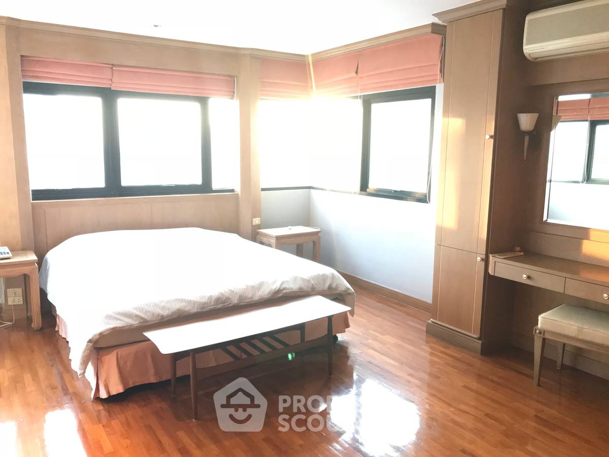 รูป คอนโด 3-ห้องนอน ที่ สาธร การ์เด้นส์ ใกล้ MRT สีลม (ID 2884960) - รูปที่ 9/15