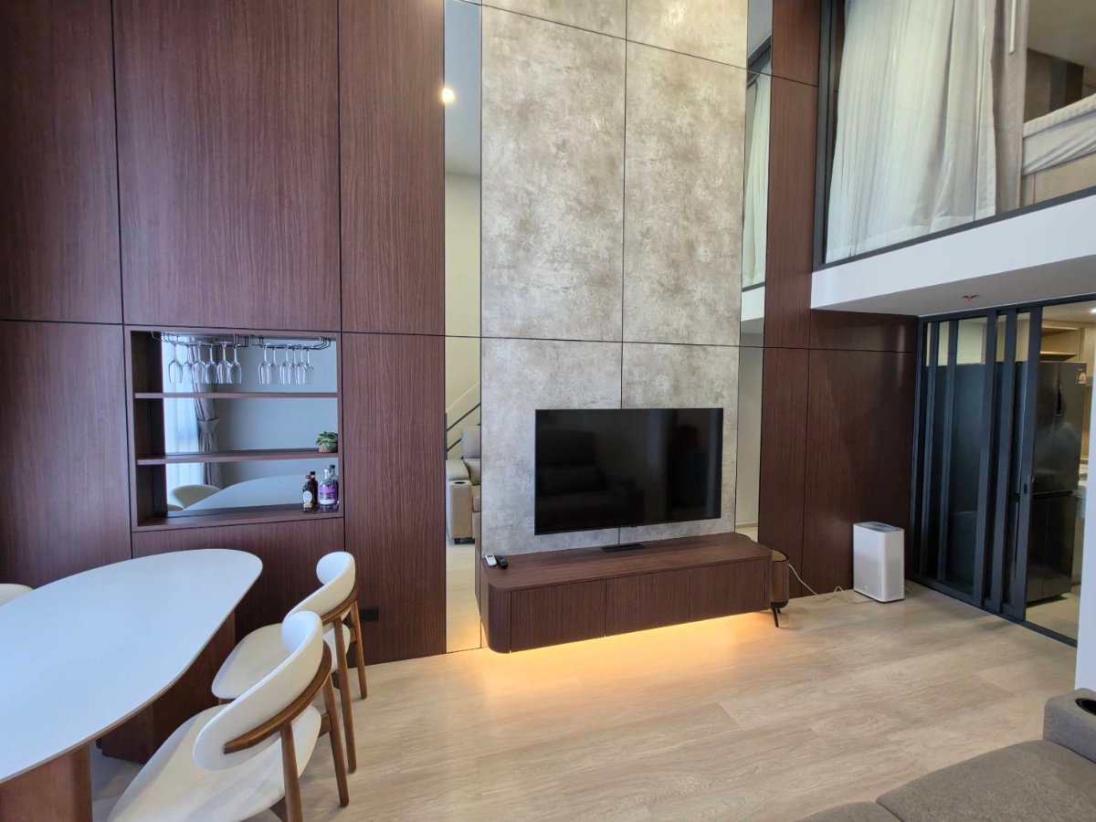 picture For rent 1 bedroom  Duplex BTS Victory Monument Station ** - 6/16