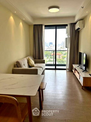 Condos for rent Rama 3 Road : 1-BR Condo at Regal Sathon-Naradhiwas close to Naradhiwas Rajanagarindra (ID 2888183)
