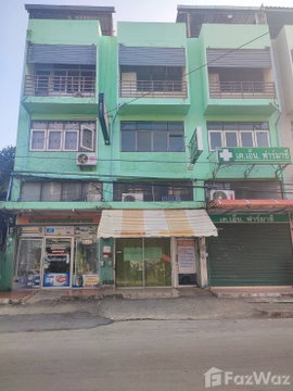 ทาวน์เฮ้าส์ให้เช่า 10 ห้องนอน ใน ประเวศ, กรุงเทพมหานคร 1405490