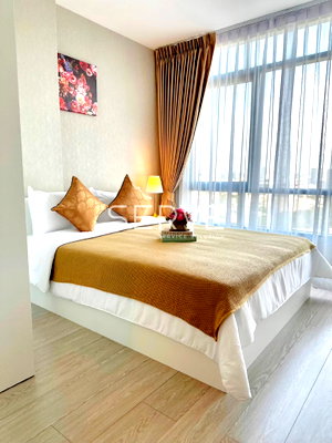 Condos for rent : 1 Bed Large Room High Fl. 20+ City view Fully furnished Good Location  Close to MRT Bang Son Station  @  Metro Sky Prachachuen  