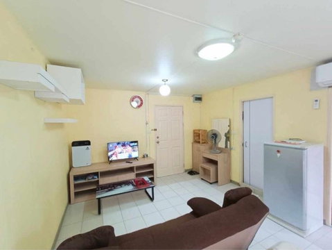 A033683 Lumpini Center Ladprao 111