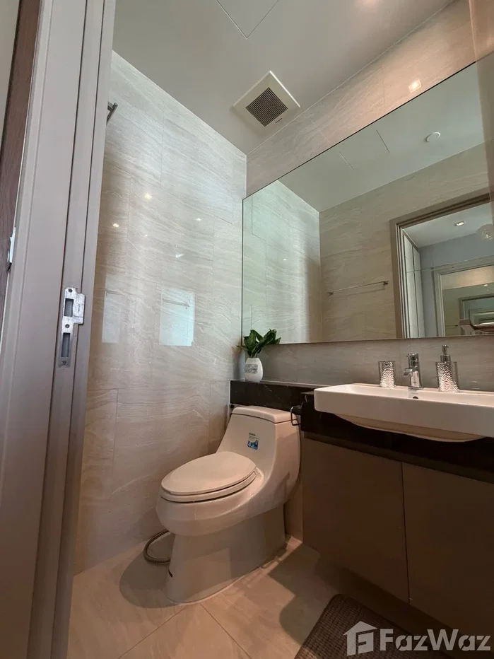 picture 1 Bed 1 Bath for rent at Ashton Silom 6254765 - 10/14
