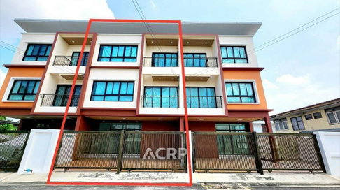 ขายทาวน์โฮม 3 ชั้น นวมินทร์ 70 บ้านใหม่ หลังใหญ่ ใกล้ถนนใหญ่ประเสริฐมนูกิจ 