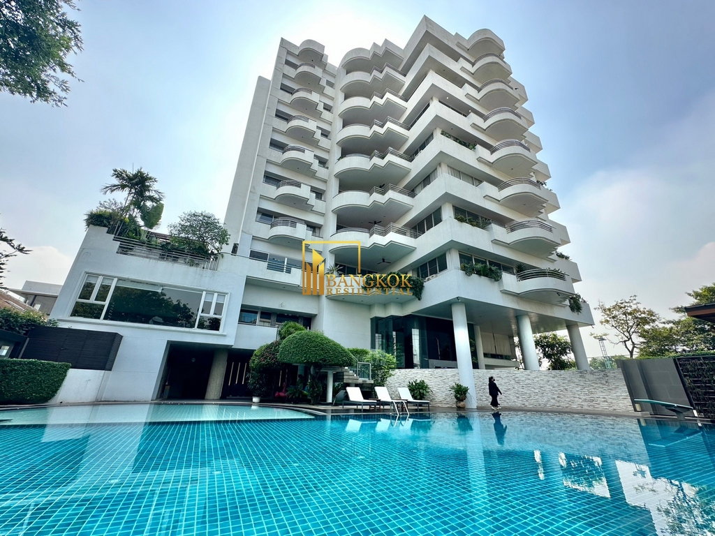 รูป Spacious 4 Bedroom Apartment With Private Terrace in Sathorn - BR21266AP - รูปที่ 54/62
