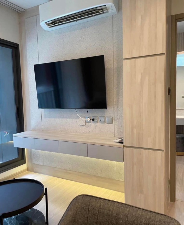 รูป ห้องพักสวยหนึ่งห้องนอนว่างให้เช่าในคอนโดมิเนียมของเรา มีสระว่ายน้ำและฟิตเนสพร้อมอุปกรณ์ครบครันให้บริการ - รูปที่ 4/5