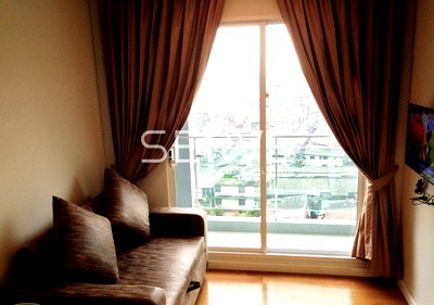 Condos for rent : 1 Bed Large Room  City view Fully furnished Good Location  Close to BTS Ratchathewi   @  Condolette Ize Ratchathewi 