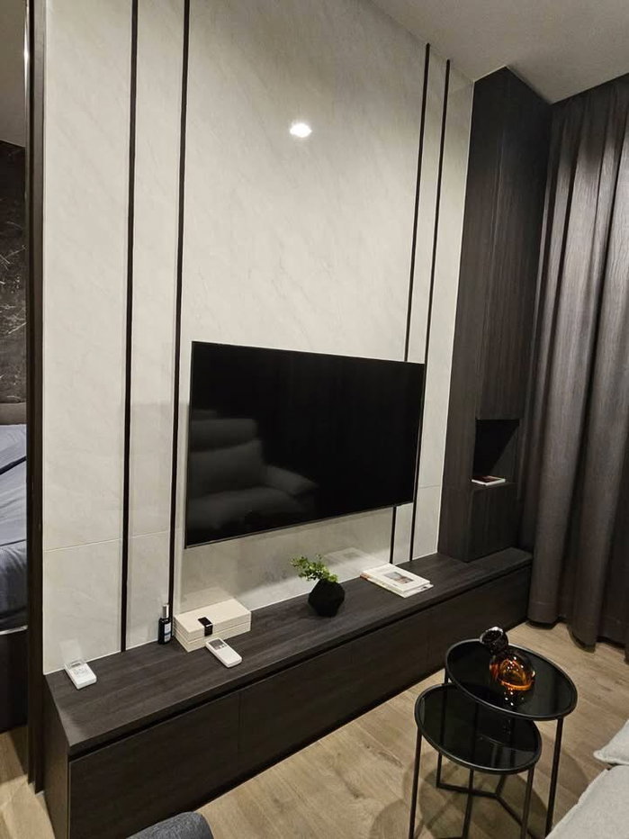 picture The Crest Park              Residences  - 4/15