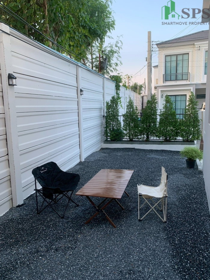 picture For Sale! Corner Unit 4-Bedroom Townhome (SPSSR210) - 2/13