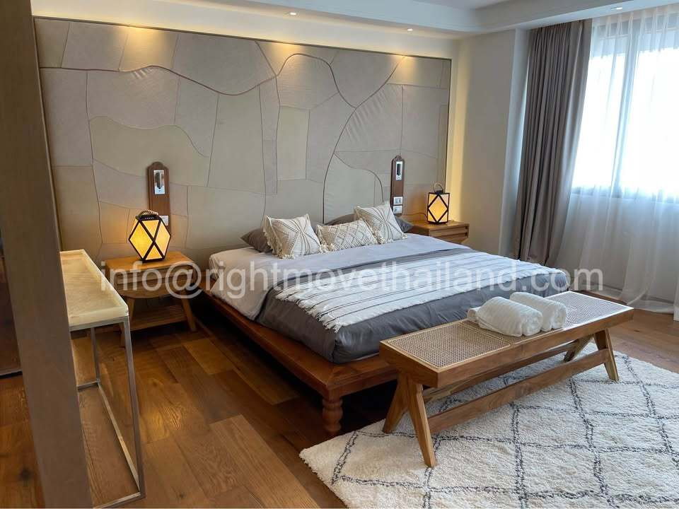 รูป Condo for Rent | Sukhumvit | 3 Bedrooms | 270 Sq.m. | Near BTS Phrom Phong - รูปที่ 15/18