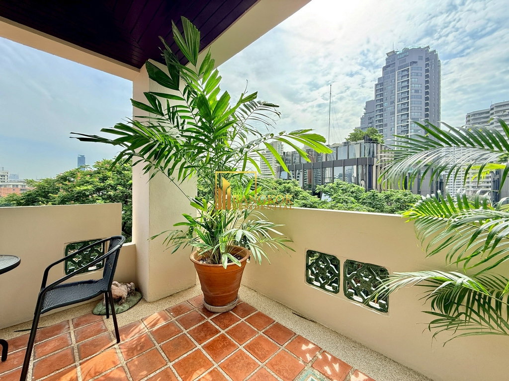 picture Expansive 4 Bedroom Duplex Apartment in Phrom Phong Area - BR0257AP - 7/59