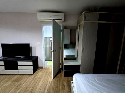 Condos for rent : 📌 For Rent Condo THE TREE INTERCHANGE Building B, Floor 35,Studio, Room size 32 sqm