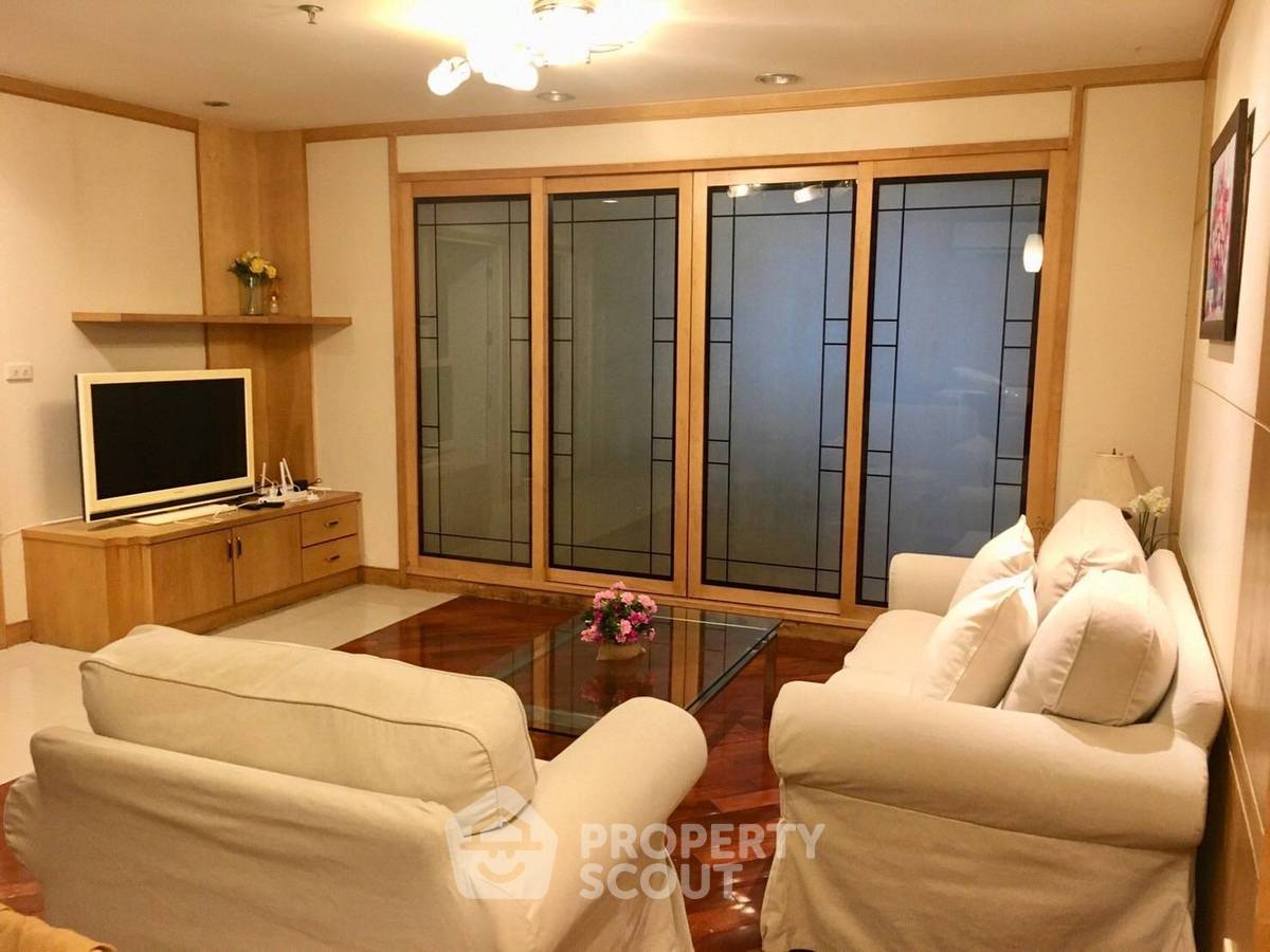 รูป คอนโด 2-ห้องนอน ที่ อโศก เพลส ใกล้ MRT สุขุมวิท (ID 1332955) - รูปที่ 2/9