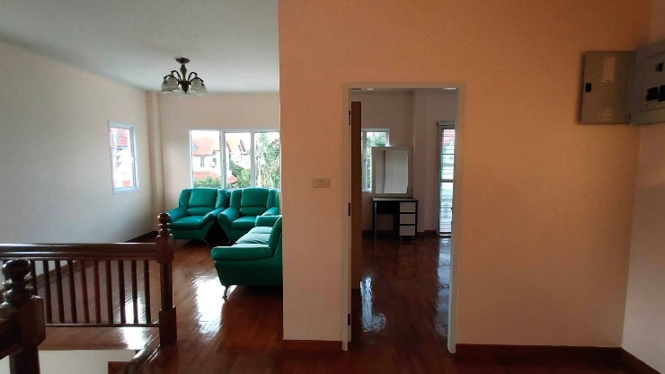 picture House for Rent in sriracha Assumption - 6/11