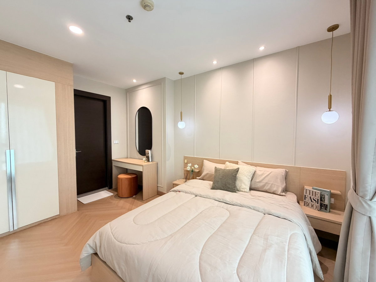 picture For Rent❗️"𝐑𝐇𝐘𝐓𝐇𝐌 𝐑𝐚𝐭𝐜𝐡𝐚𝐝𝐚"  1 Bed 1 Bath Size 46 Sq.m. Near MRT-Ratchadapisek  - 12/23