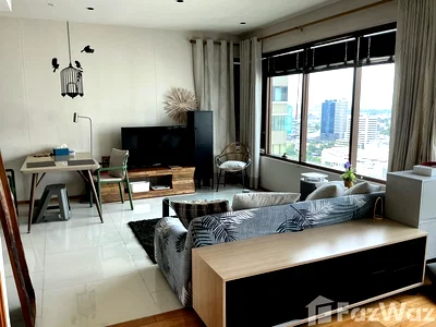 Condos for sale : THE EMPORIO PLACE – 46 Sq.m / 1 Bed / 1 Bath 6252792