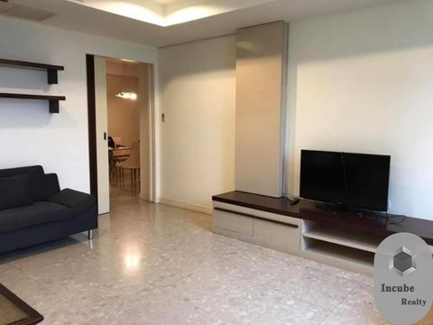 A030664 Hampton Thonglor 10