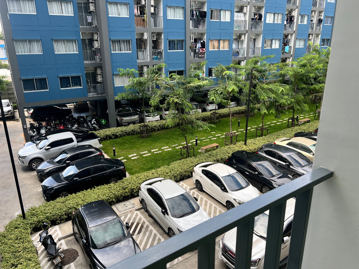picture Condo for rent ladkrabang  chalong krung - 12/12