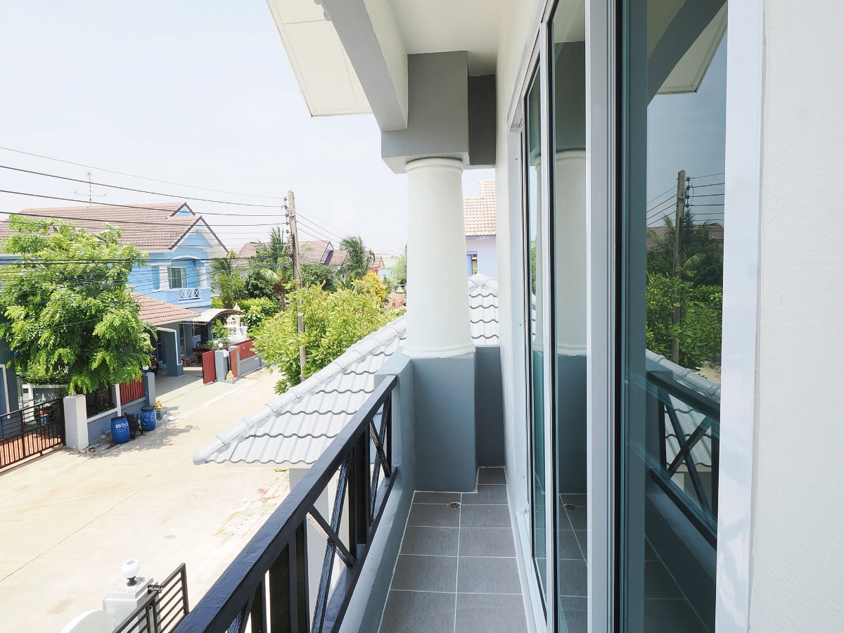 รูป ขายราคาพิเศษ บ้านเดี่ยว 2 ชั้น ขนาด 88 ตรว. 3นอน 2น้ำ ม.สารินซิตี้ โซน เฉลียงจันทร์ รีโนเวทใหม่ทั้งหลัง พร้อมเฟอร์  [พระราม2-พันท้ายนรสิงห์] - รูปที่ 44/54