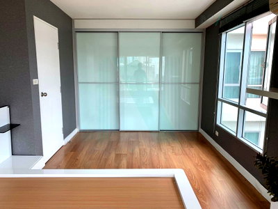 Condos for sale : 🚩Best room!🚩 For Sell Condo CONDO ONE SUKHUMVIT 67 Building 1, Floor 5,1 bed room, Room size 51.00 sqm