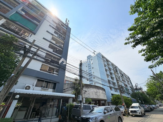 Project Living Place Ladprao 138 Picture - 3/8