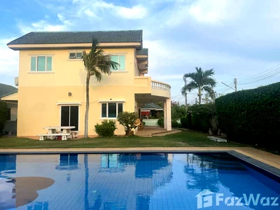 Houses for rent Prachaubkirikhan : Tropical Hill Village – 4 Bedroom Pool Villa 6172635