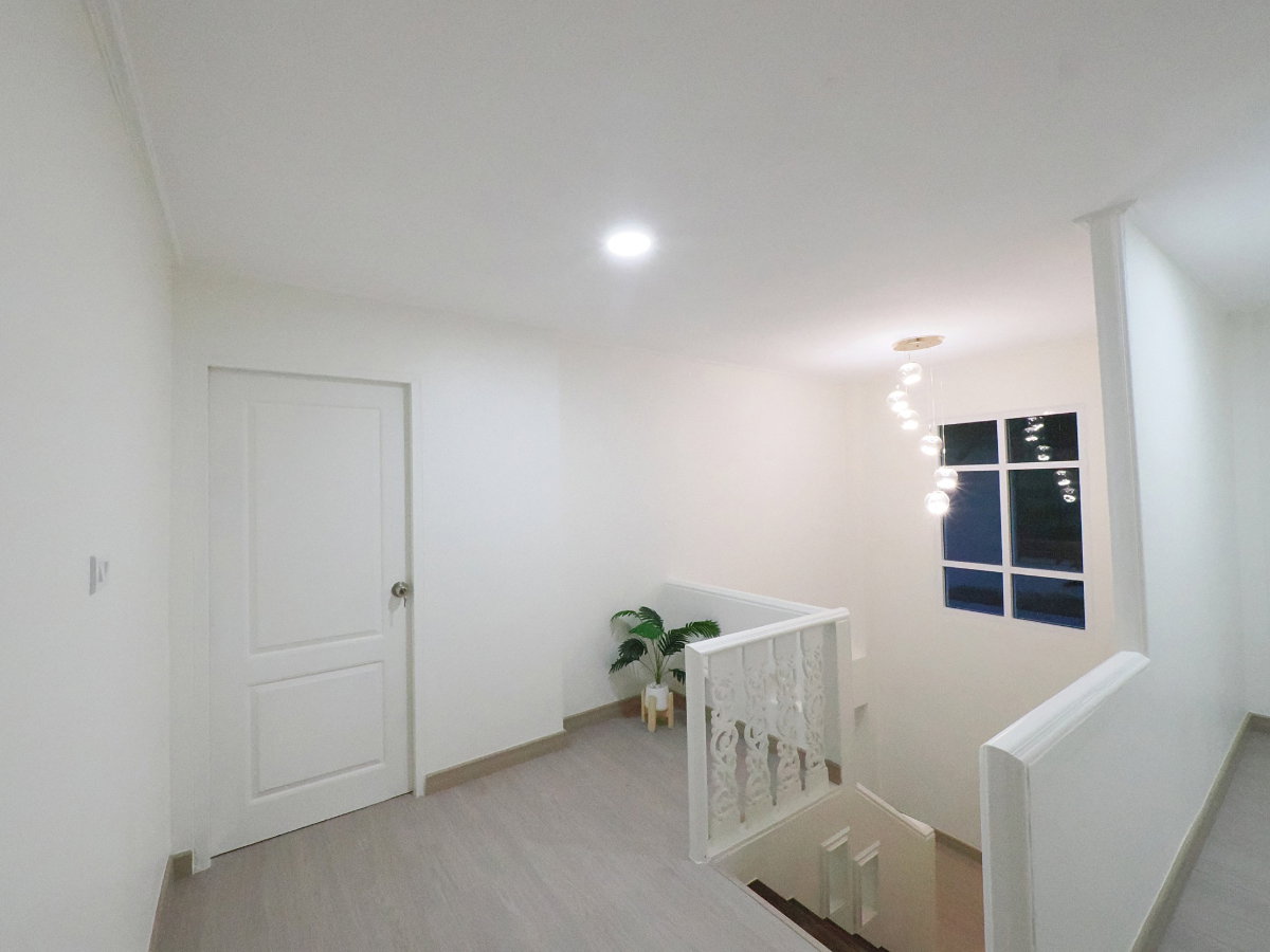รูป ขายราคาพิเศษ บ้านเดี่ยว 2 ชั้น ขนาด 80.3 ตรว. 3นอน 3น้ำ ม.อู่ทองเพลส2 บ้านหลังใหญ่ ถนนเมน ฟังชั่นดีเยี่ยม พร้อมเฟอร์ [เปียร์​นนท์-ลำลูกกา] - รูปที่ 31/58