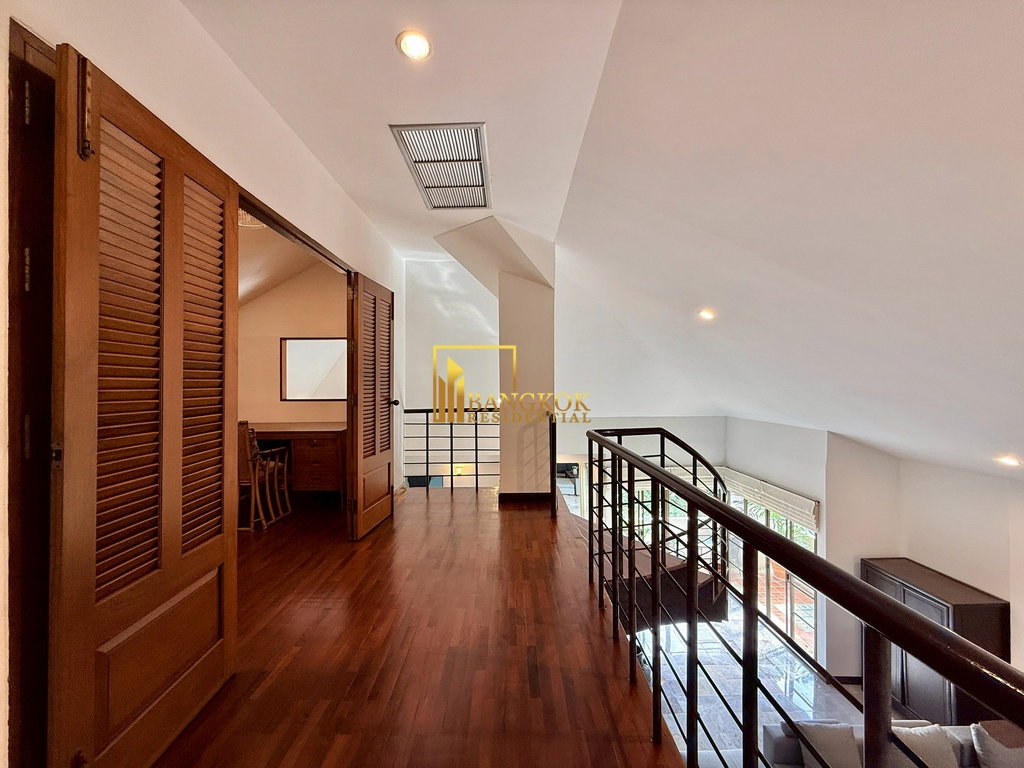 picture Expansive 4 Bedroom Duplex Apartment in Phrom Phong Area - BR0257AP - 42/59