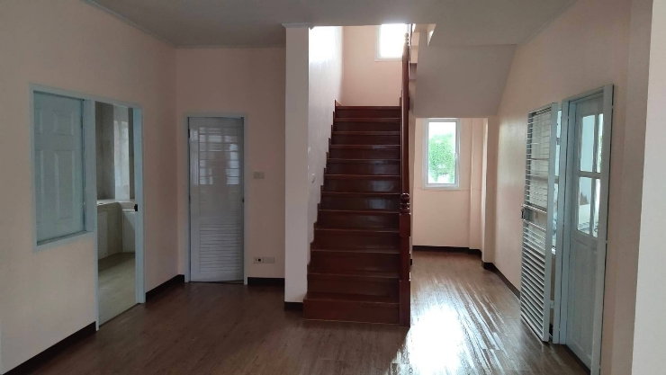 picture House for Rent in sriracha Assumption - 9/11