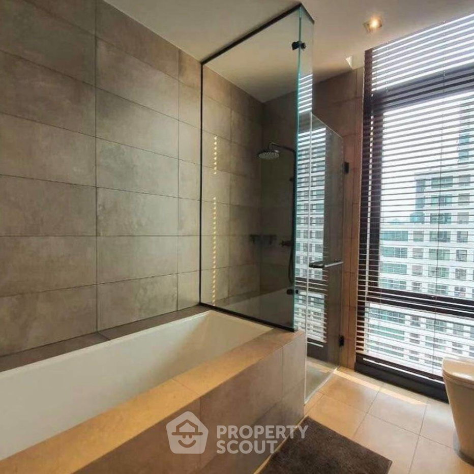 picture 2-BR Condo at The Lofts Asoke near MRT Phetchaburi (ID 2893597) - 5/10