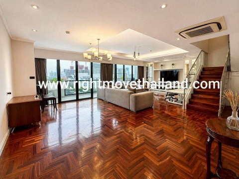 CS5062 Kiarti Thani City Mansion Duplex