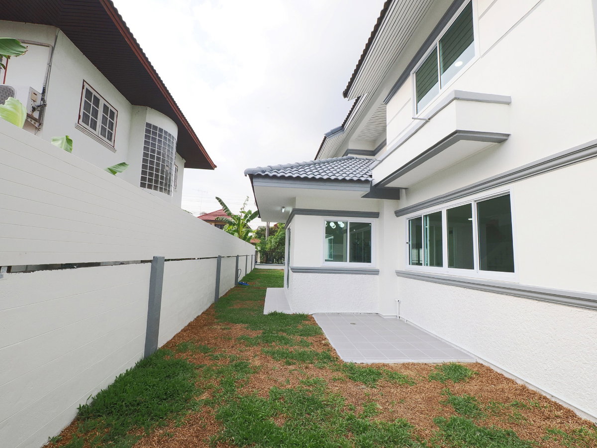 รูป ขายราคาพิเศษ บ้านเดี่ยว 2 ชั้น ขนาด 80.3 ตรว. 3นอน 3น้ำ ม.อู่ทองเพลส2 บ้านหลังใหญ่ ถนนเมน ฟังชั่นดีเยี่ยม พร้อมเฟอร์ [เปียร์​นนท์-ลำลูกกา] - รูปที่ 9/58