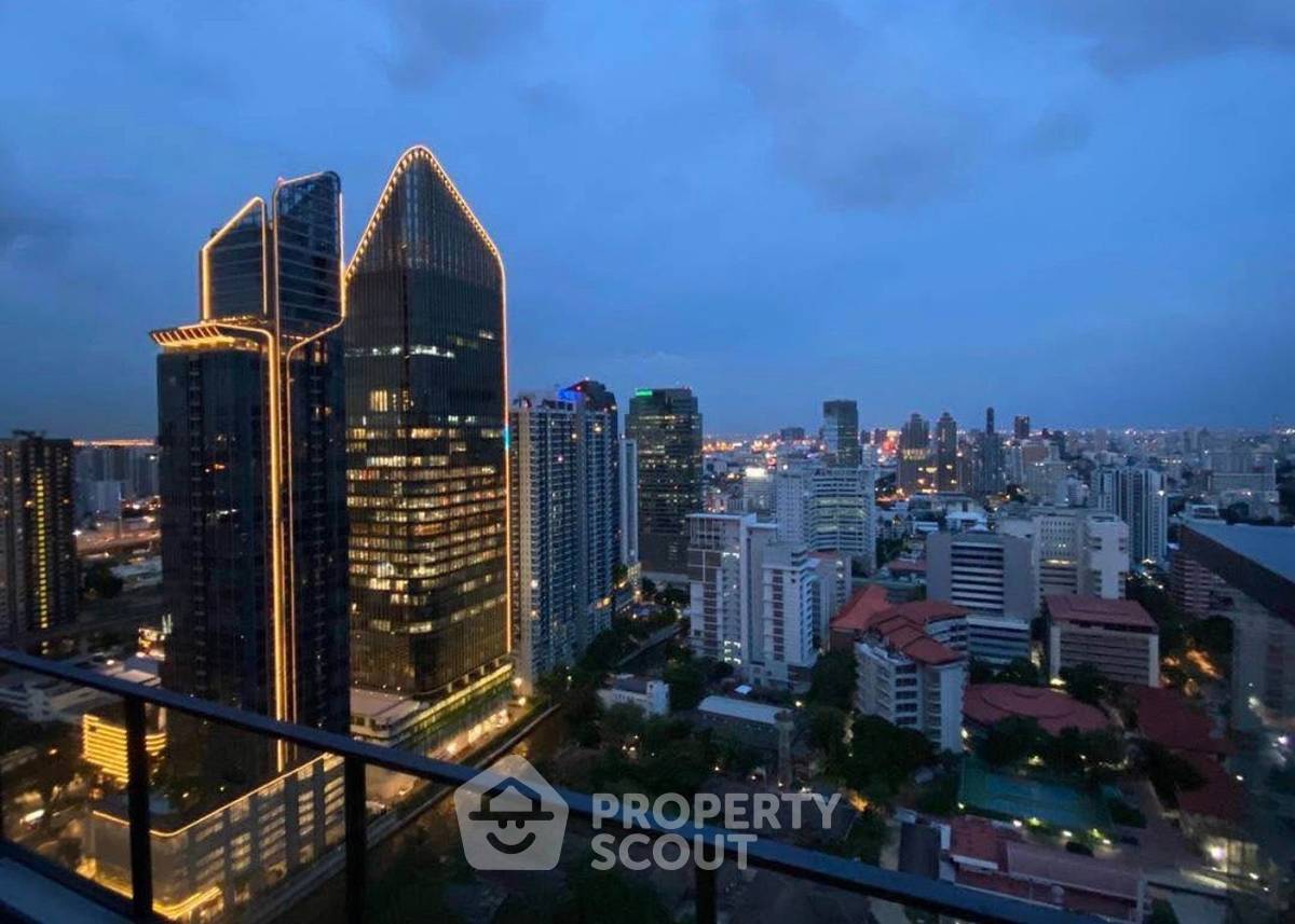 รูป คอนโด 2 ห้องนอน ชั้น 26 ขนาด 74 ตร.ม. ที่ The Lofts Asoke ใกล้ MRT เพชรบุรี 300 ม. (ID 2888885) - รูปที่ 13/18