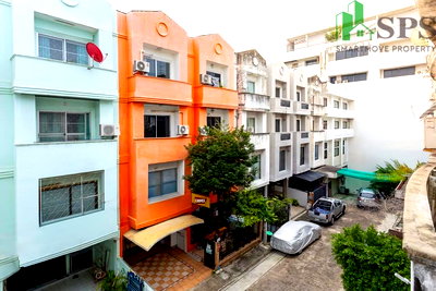 เช่าสำนักงาน ถนนลาดพร้าว : อาคารพาณิชย์ ให้เช่า ใกล้สถานีรถไฟใต้ดิน 400ม MRT ลาดพร้าว (SPSJP339)