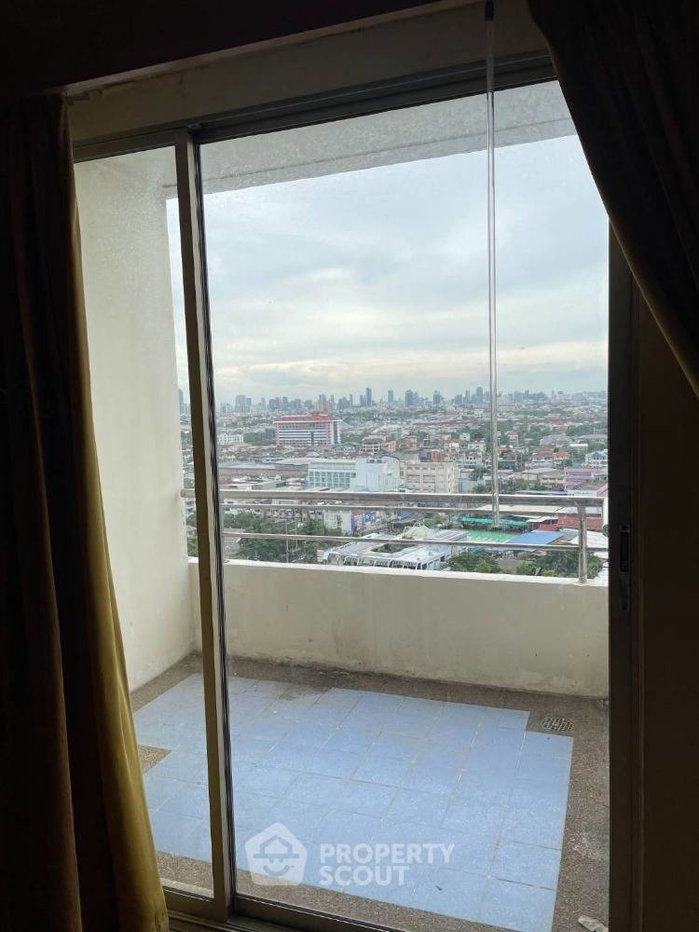 picture 2-BR Condo at Ma Maison Condominium in Phlapphla (ID 811009) - 13/14