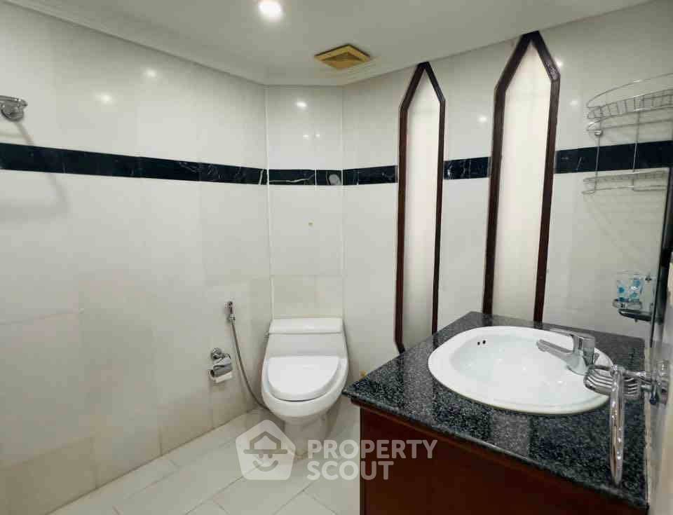 รูป คอนโด 4-ห้องนอน ที่ วินด์แฮม จอมเทียน พัทยา ใกล้ เมืองพัทยา (ID 2892965) - รูปที่ 12/17