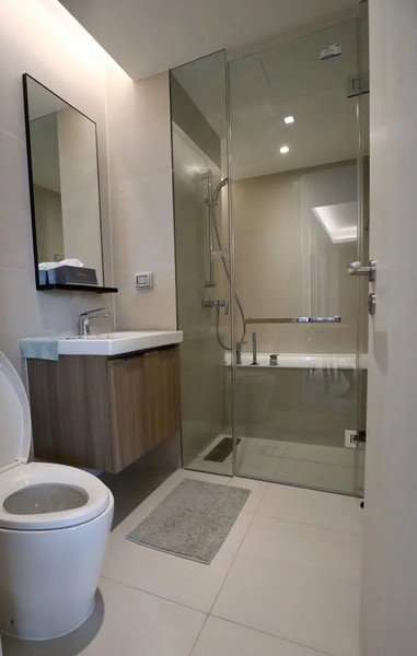 picture A034878 Circle Sukhumvit 31 - 6/8