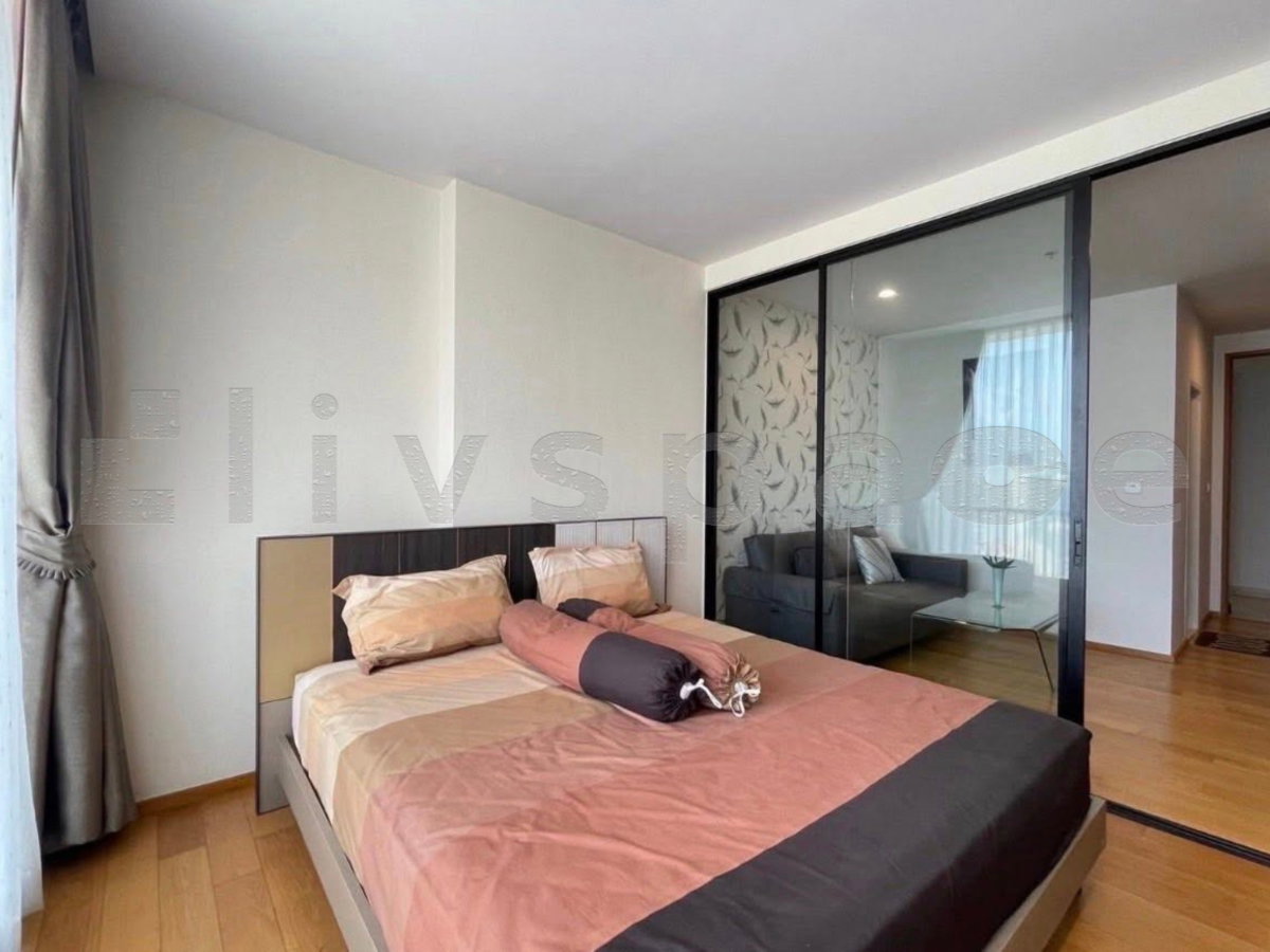 รูป ▚ LJ126ツ ให้เช่า: Noble Revo Silom ✨ 1 ห้องนอน 37 ตร.ม. ใจกลางสาทร ชั้นสูง ทิศเหนือ พร้อมที่จอดรถ! 🏙️🛋️ - รูปที่ 2/8
