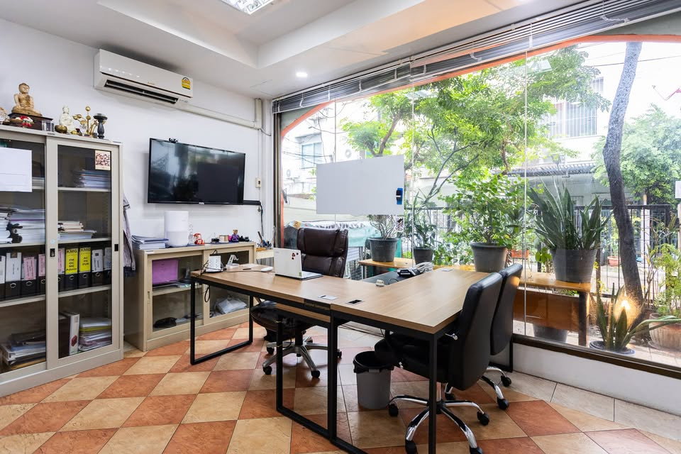 รูป WS7430 🏢 ให้เช่า ทาวน์เฮ้าส์ 4 ชั้น 2 คูหาตีทะลุกัน ลาดพร้าว 15 ใกล้ MRT ลาดพร้าว เพียง 400 เมตร - รูปที่ 21/24