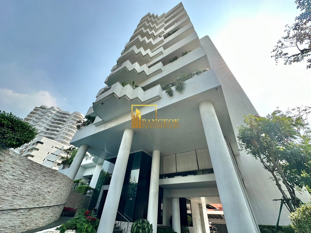 รูป Spacious 4 Bedroom Apartment With Private Terrace in Sathorn - BR21266AP - รูปที่ 61/62
