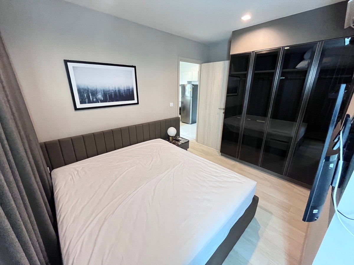picture For Rent: Life One Wireless, 25,000 THB/month [OMN0027] - 3/20