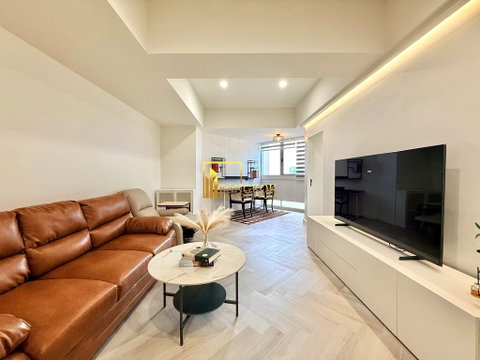 Tai Ping Tower | Modernized 2 Bed Condo For Rent in Ekkamai - BR61395CD