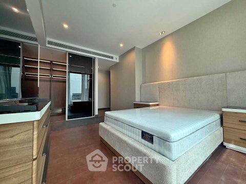 2-BR Condo at Q1 Sukhumvit near BTS Nana (ID 2888360)