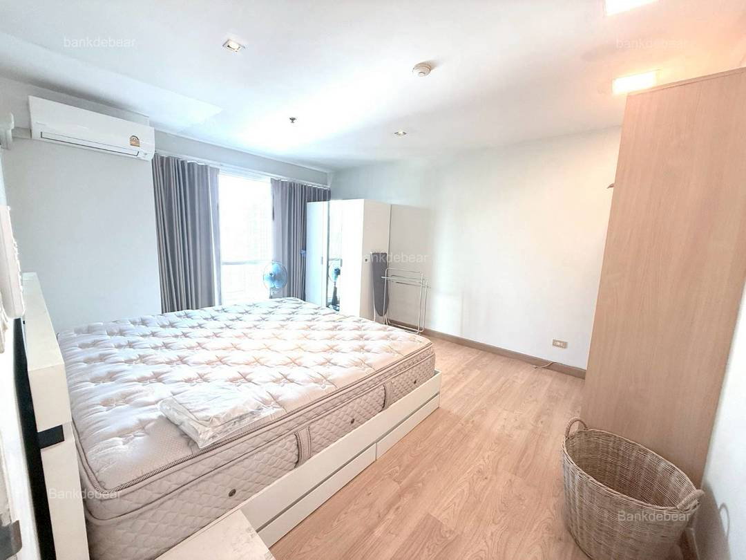picture Silom Suite Condo Room for Rent  - 5/12